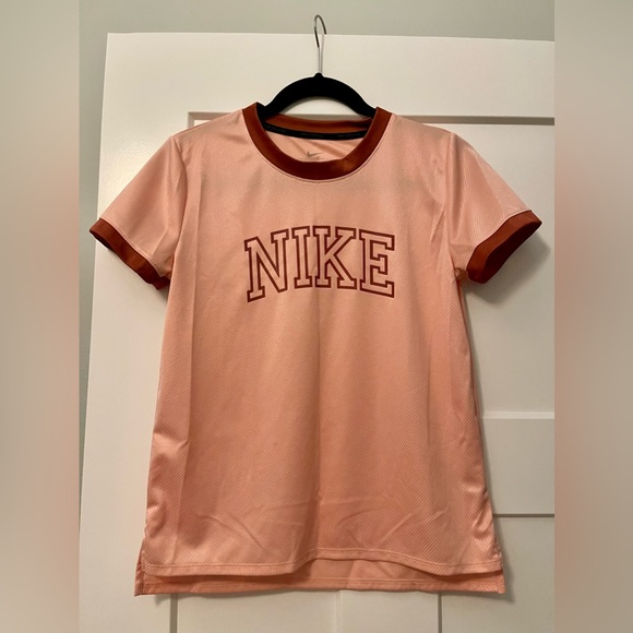 Nike Logo women t-shirt - Picture 1 of 3